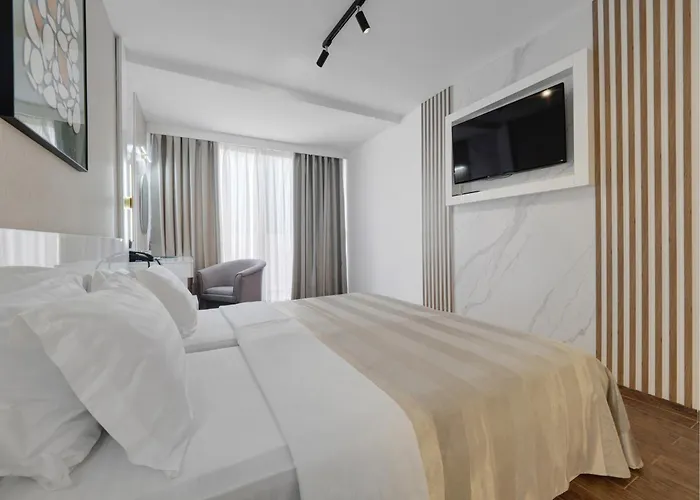 Hotel Tara Becici